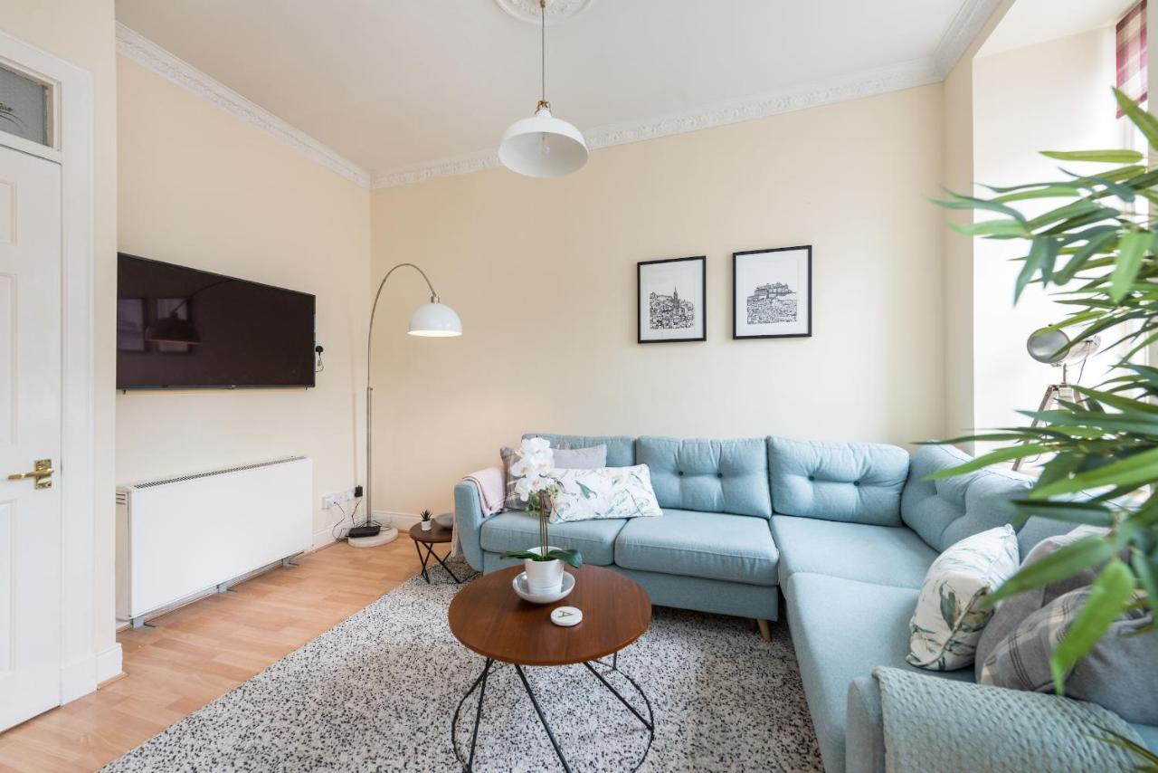 Bright And Modern 2 Bed Apartment Единбург Екстериор снимка
